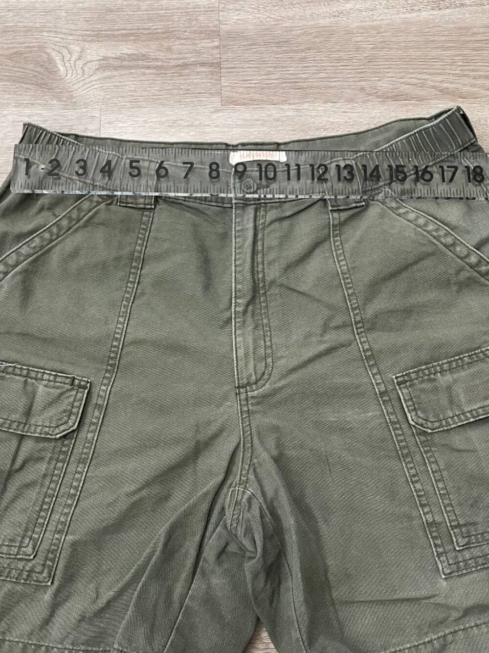 Cargo Shorts - Picture 6 of 9